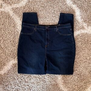 Fashion Nova Navy Stretch Jeggings. Brand new!